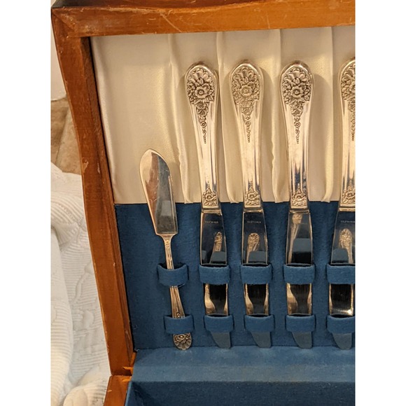 *SOLD11/15 ROGERS JUBILEE SILVER PLATE! VINTAGE COLLECTOR QE FLATWARE/SILVERWARE - Picture 3 of 10